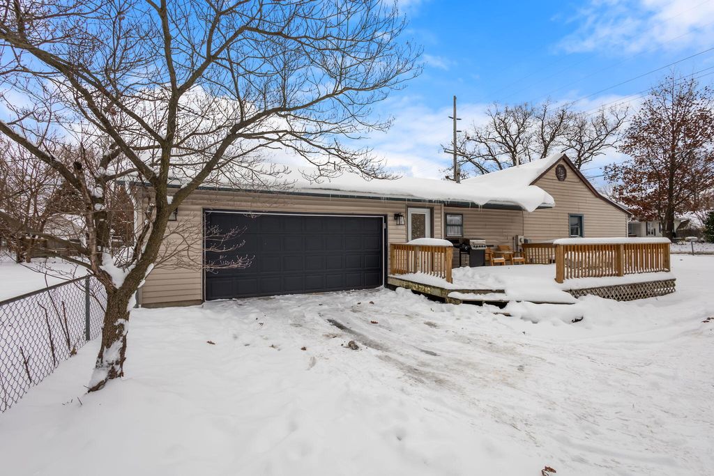 Photo of 206 W Indiana Street, Kouts, IN 46347 (MLS # 831547)