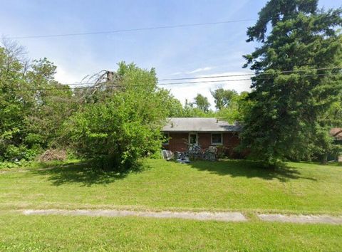 245 Pauline Drive Valparaiso IN 46385