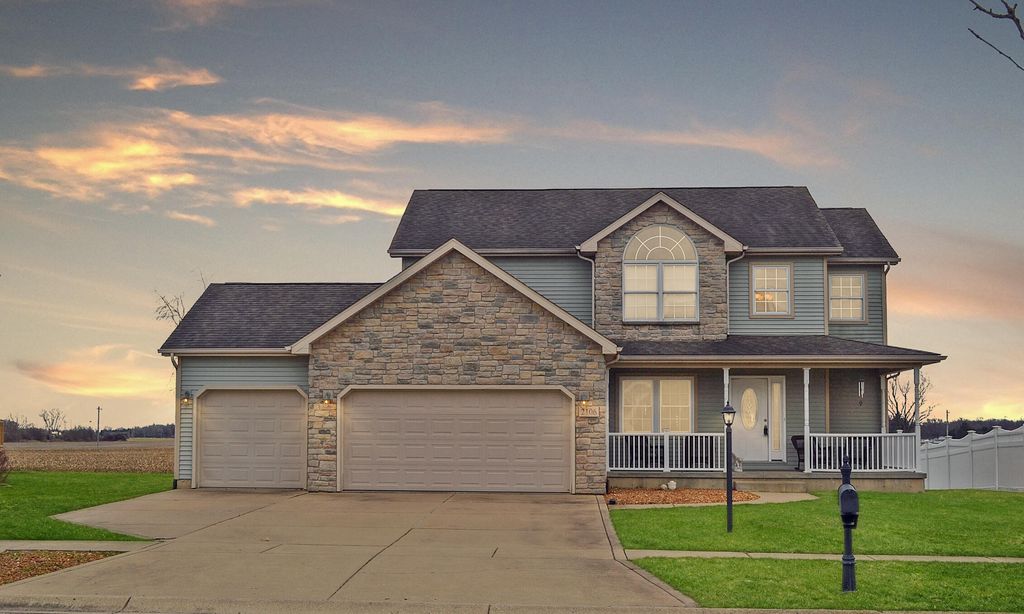 Photo of 2106 Arrow Leaf Lane, Valparaiso, IN 46383 (MLS # 835464)