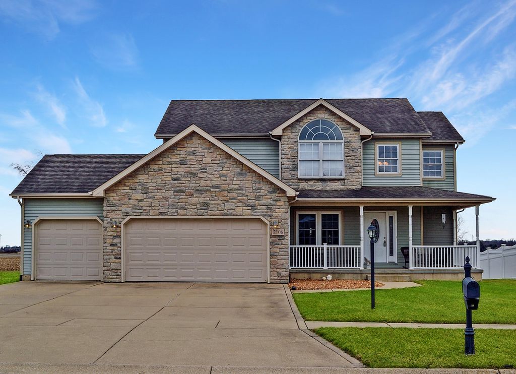 Photo of 2106 Arrow Leaf Lane, Valparaiso, IN 46383 (MLS # 835464)