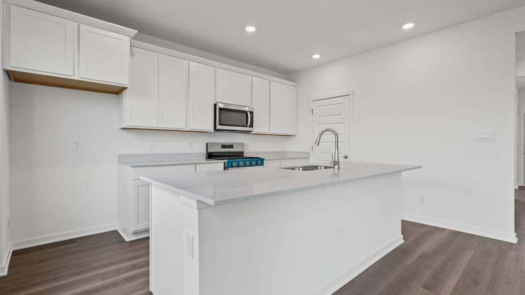 Photo of 7853 W 106th Place, Saint John, IN 46373 (MLS # 843534)