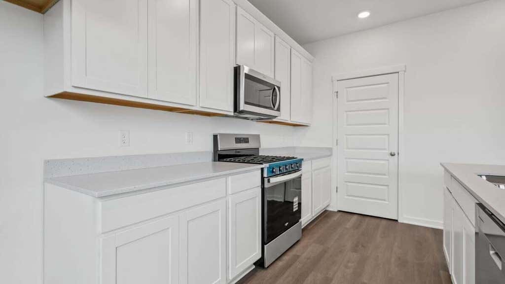 Photo of 7853 W 106th Place, Saint John, IN 46373 (MLS # 843534)
