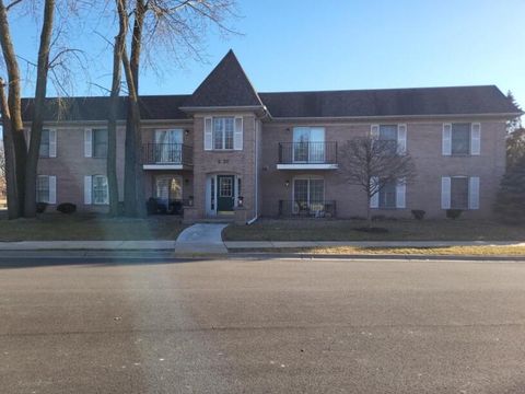 Property photo of 2720 Georgetowne Drive B2, Highland, IN 46322