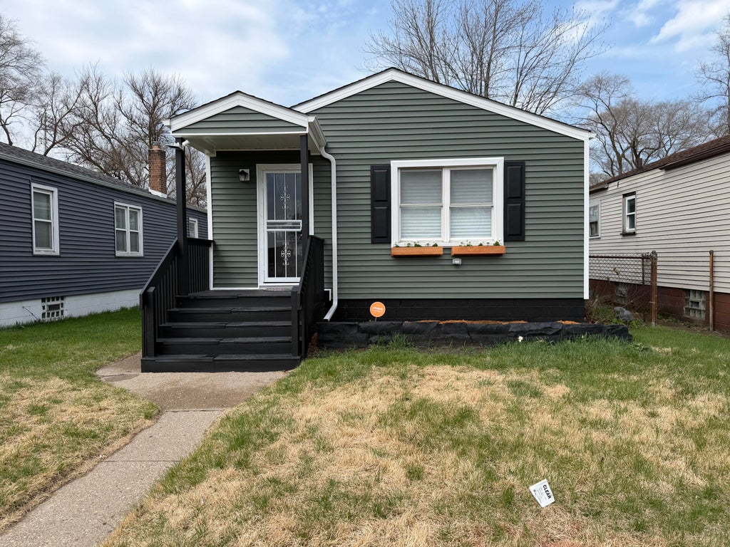 Photo of 480 W 23rd Avenue, Gary, IN 46407 (MLS # 841162)