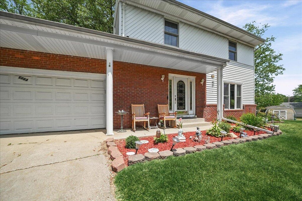 Photo of 6664 Harrison Avenue, Portage, IN 46368 (MLS # 840294)