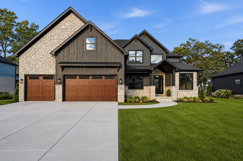 Photo of 9601 Tall Grass Trail, Saint John, IN 46373 (MLS # 841034)