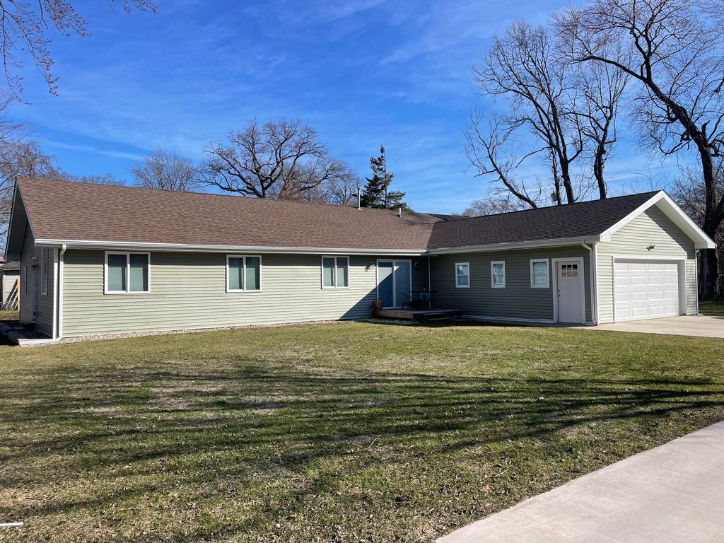 Photo of 2715 Fayette Street, Lake Station, IN 46405 (MLS # 835573)