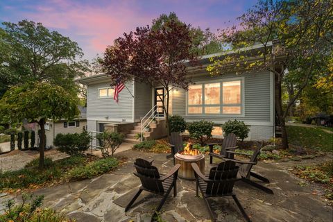 2917 Roslyn Trail Long Beach IN 46360