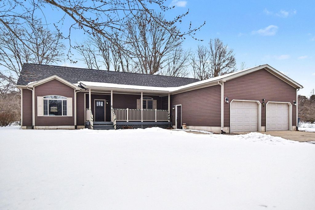 Photo of 3360 S State Road 39, North Judson, IN 46366 (MLS # 833643)