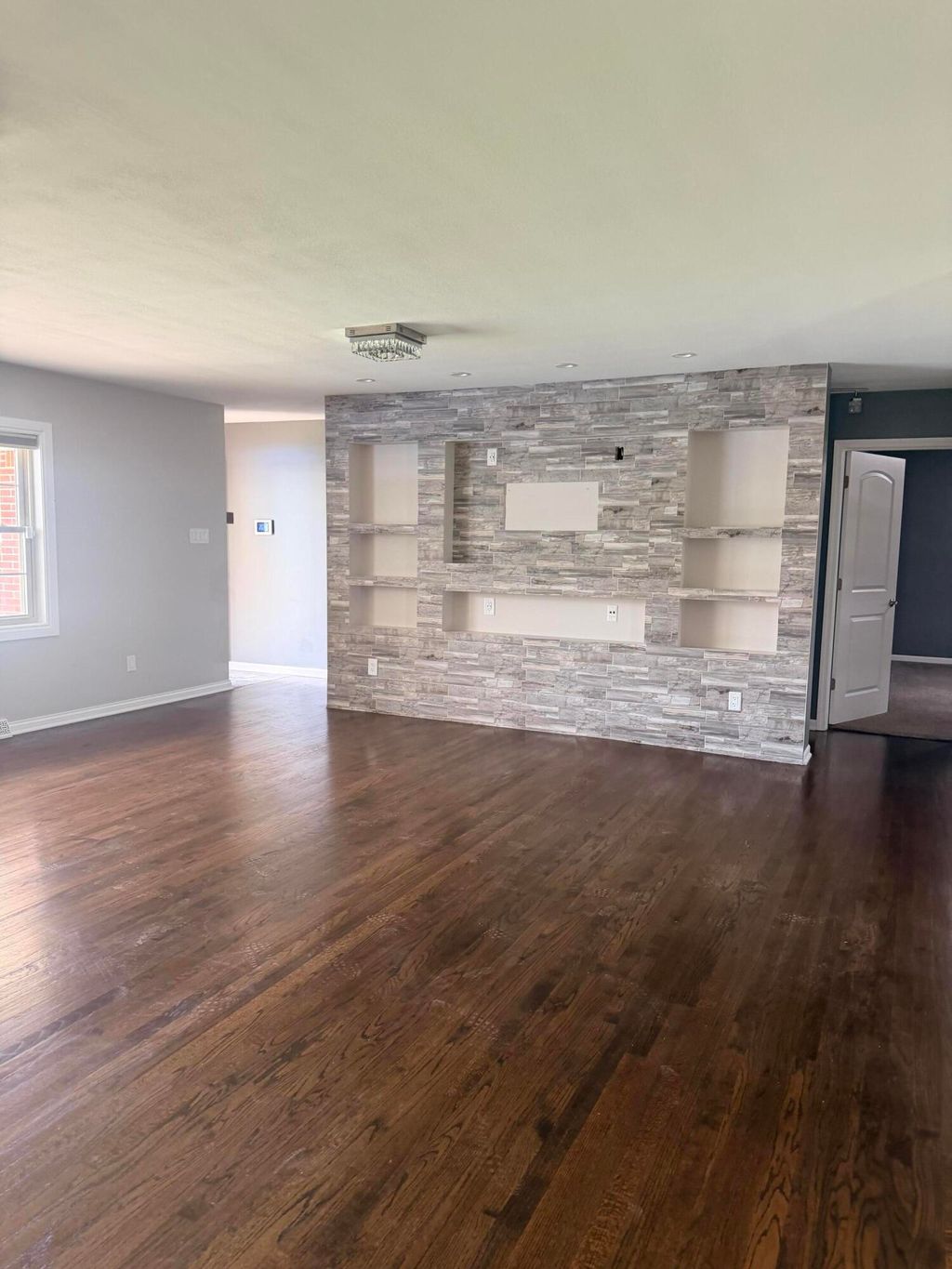 Photo of 6092 Cleveland Street, Merrillville, IN 46410 (MLS # 842913)