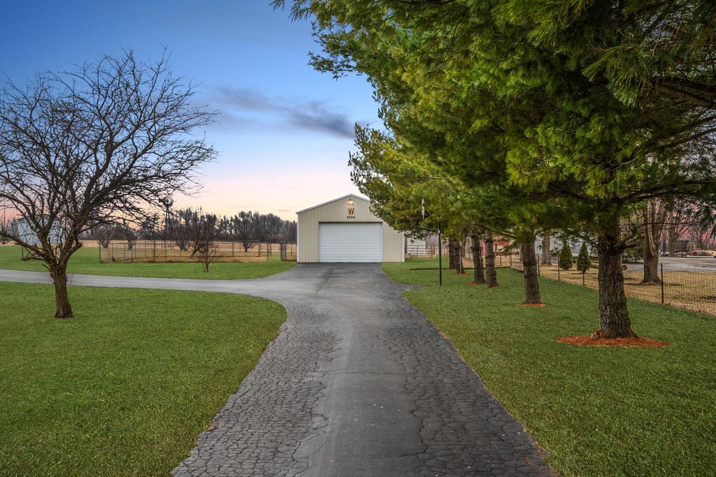 Photo of 10095 W 157th Avenue, Lowell, IN 46356 (MLS # 834999)