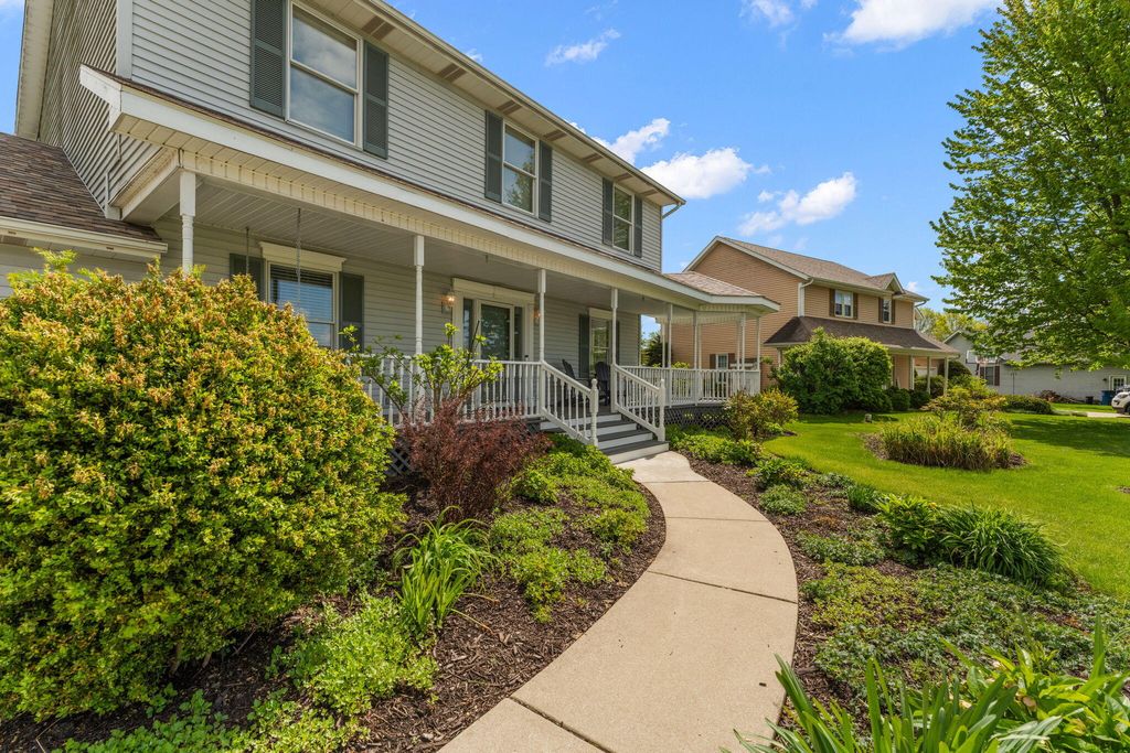Photo of 4989 N Remington Square, La Porte, IN 46350 (MLS # 838195)