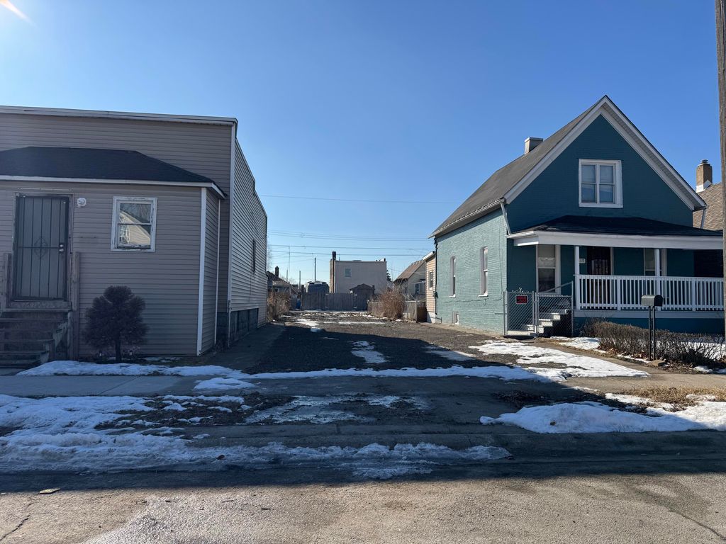 Photo of 515 Narva Place, East Chicago, IN 46312 (MLS # 835048)