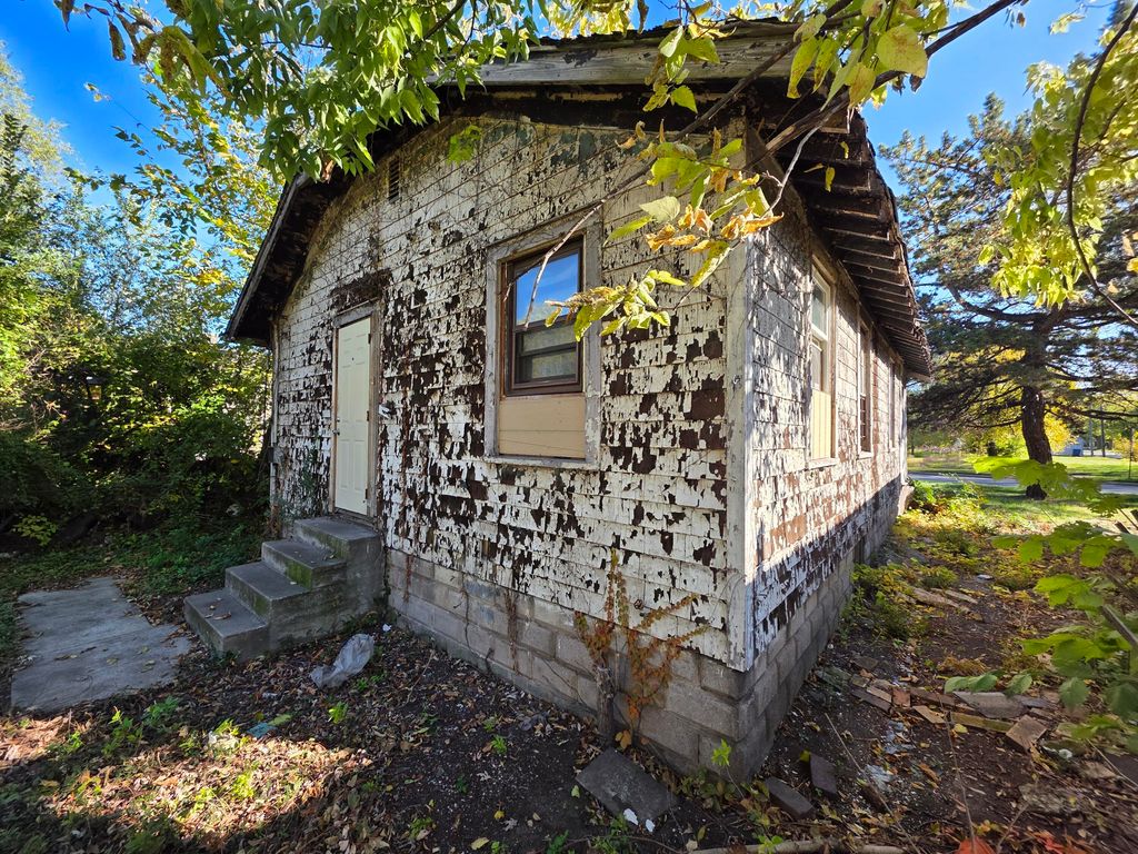 Photo of 772 Ohio Street, Gary, IN 46402 (MLS # 830257)