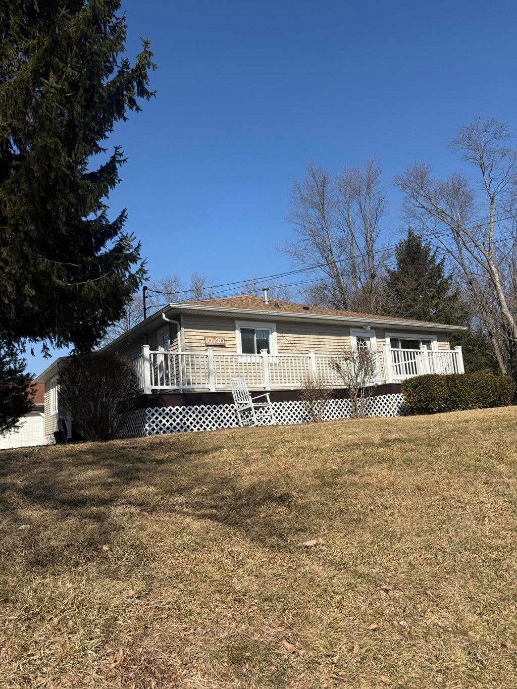 Photo of 10920 Thielen Street, Saint John, IN 46375 (MLS # 834116)