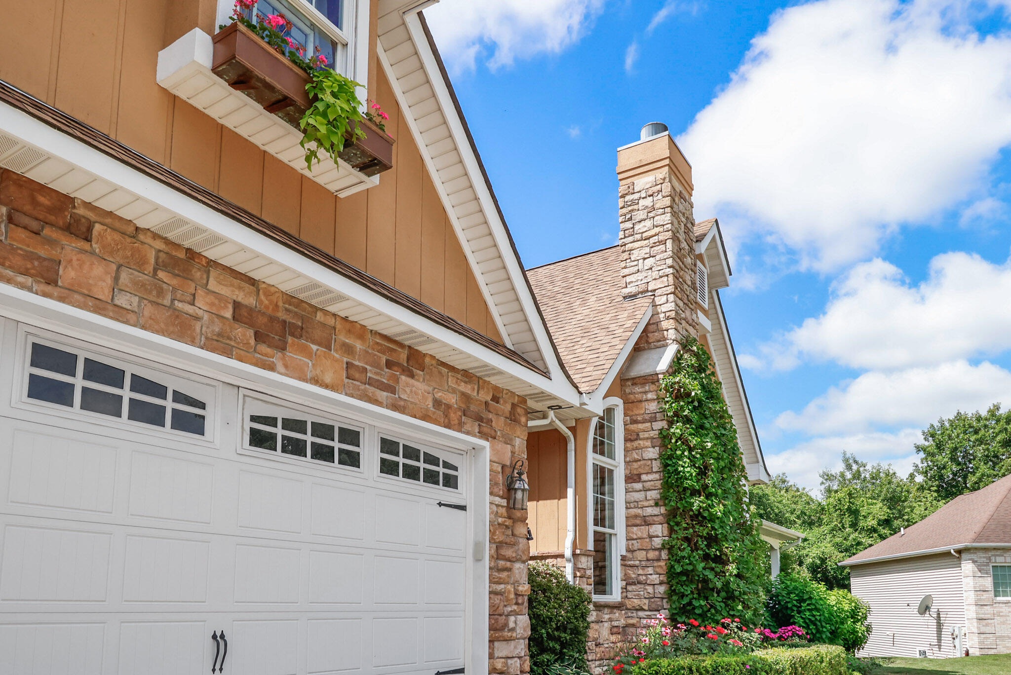 709 Pennock Circle