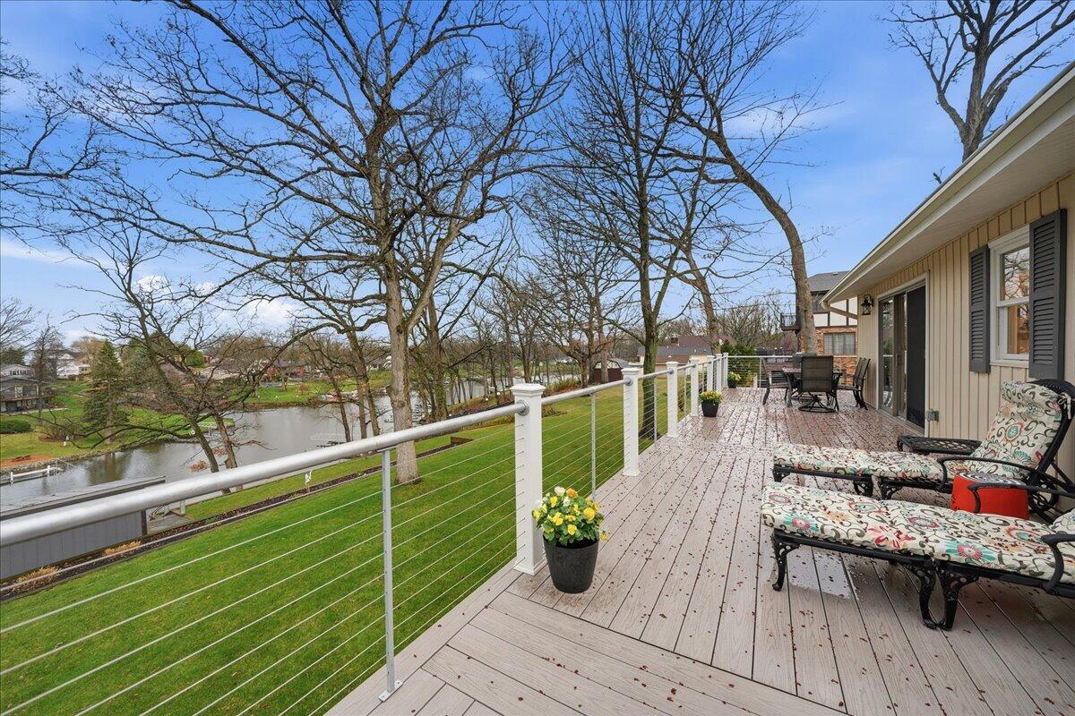 2437 E Lakeshore Drive