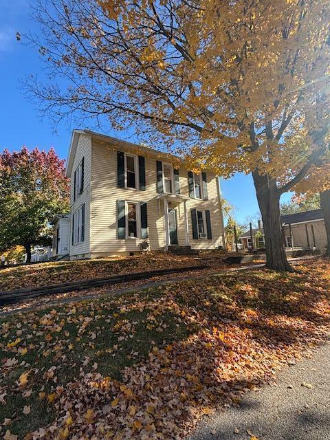 Valparaiso, Indiana 46385, United States, 3 Bedrooms Bedrooms, ,2 BathroomsBathrooms,Residential,Active,238690