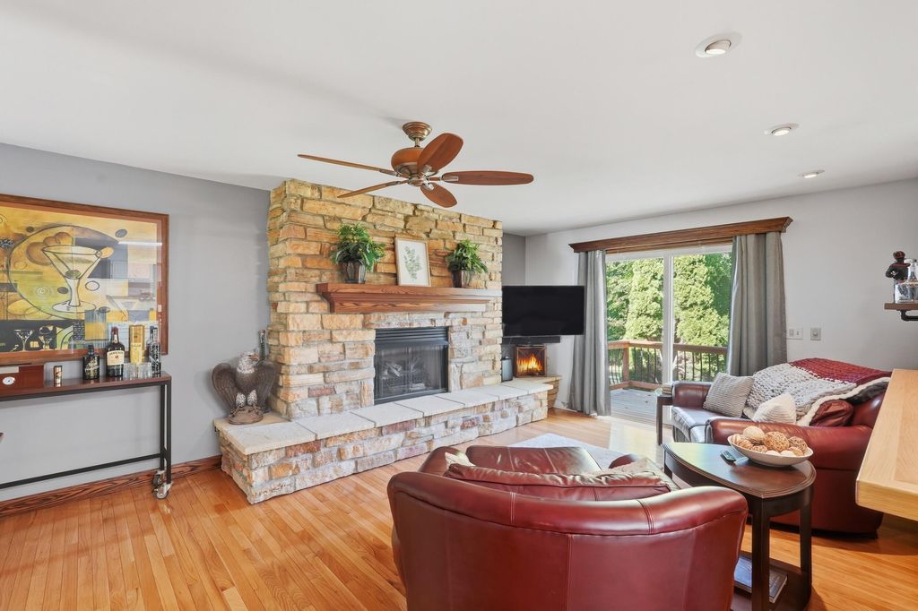 Photo of 2325 Drop Anchor Drive, Crown Point, IN 46307 (MLS # 838987)