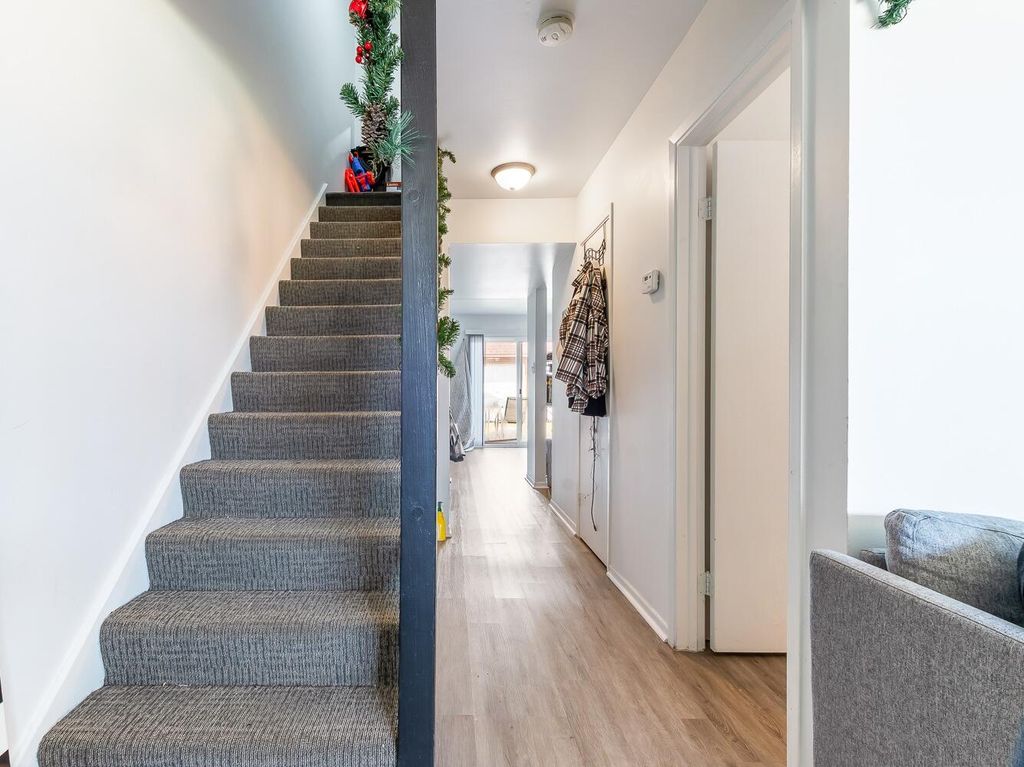 Photo of 7636 Whitcomb Street, Merrillville, IN 46410 (MLS # 832830)