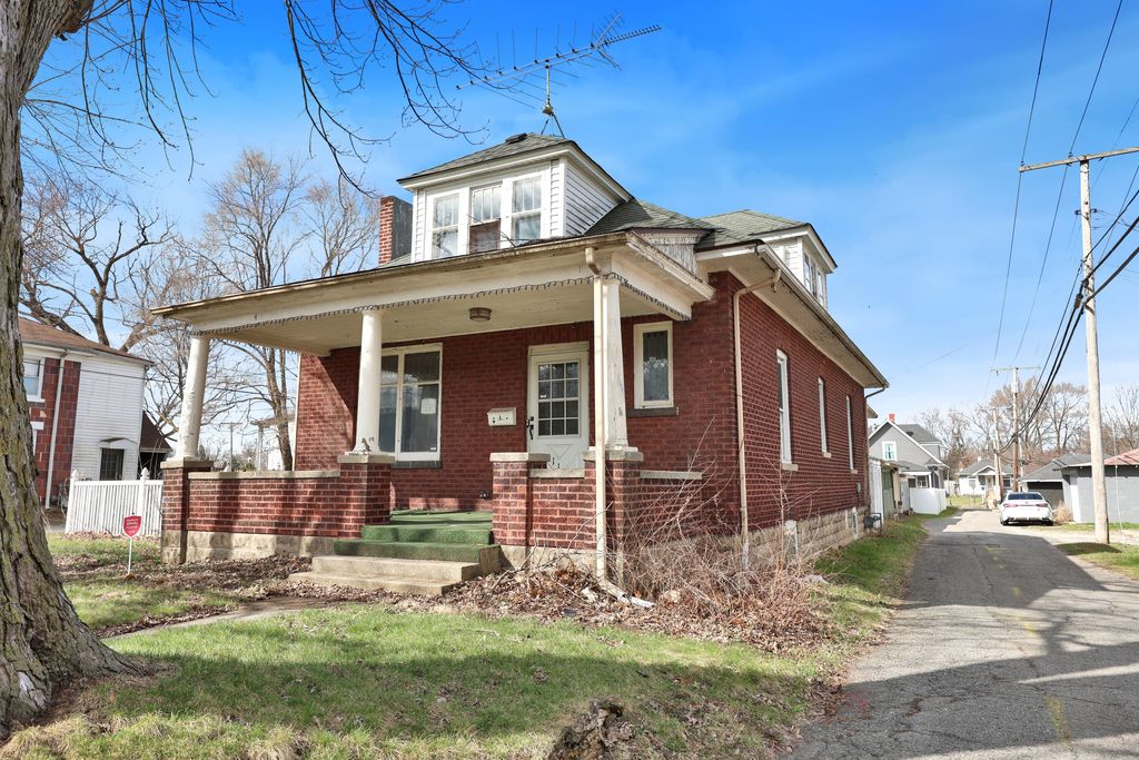 Photo of 112 S Indiana Street, Hobart, IN 46342 (MLS # 835874)