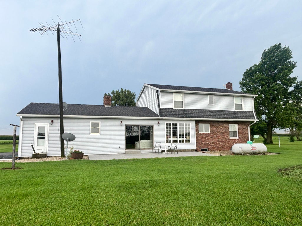 Photo of 1010 W Amsler Road, Rensselaer, IN 47978 (MLS # 845649)