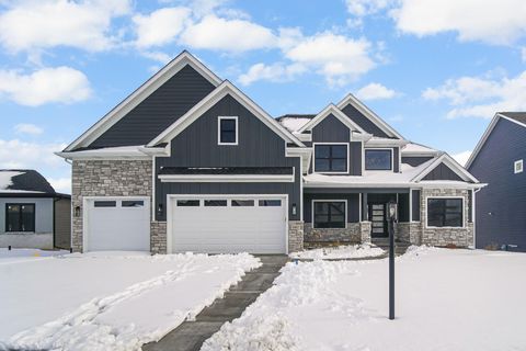 9467 Tall Grass Trail St. John IN 46373