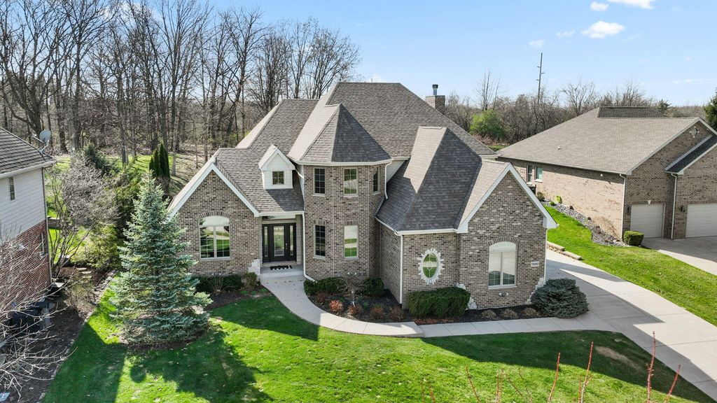 Photo of 9080 Winding Trail, Saint John, IN 46373 (MLS # 837056)