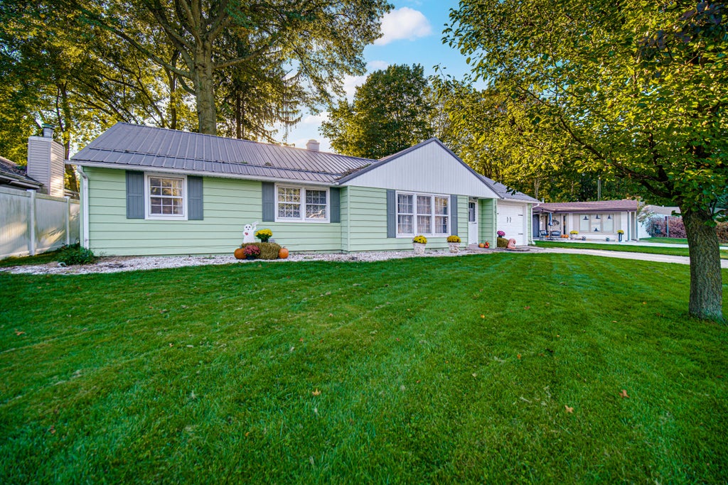 Photo of 106 Graceland Drive, La Porte, IN 46350 (MLS # 846606)