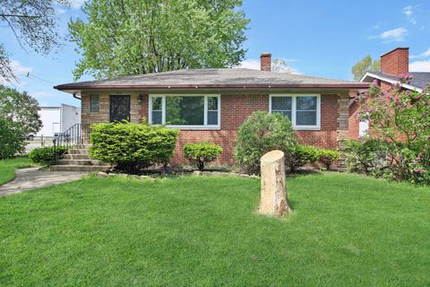 Single Family Residence in Gary IN 3816 Lincoln St.jpg