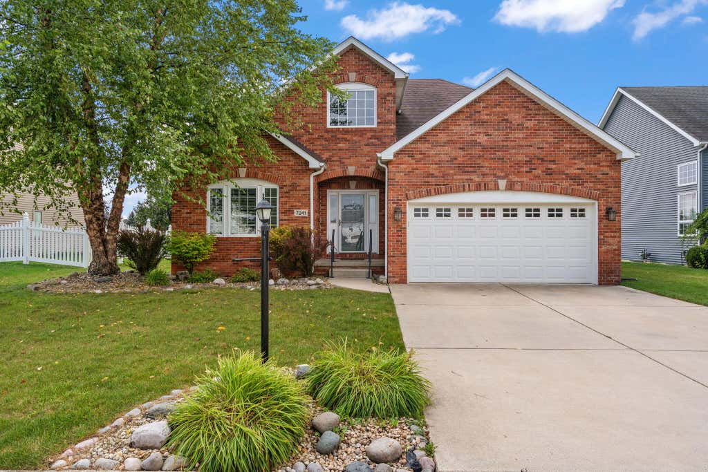 Photo of 7241 E 104th Place, Crown Point, IN 46307 (MLS # 843328)