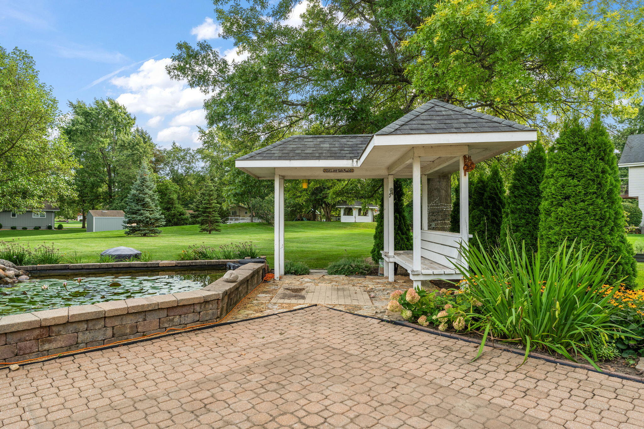 St. John, Indiana 46373, United States, 3 Bedrooms Bedrooms, ,2 BathroomsBathrooms,Residential,Active,203551