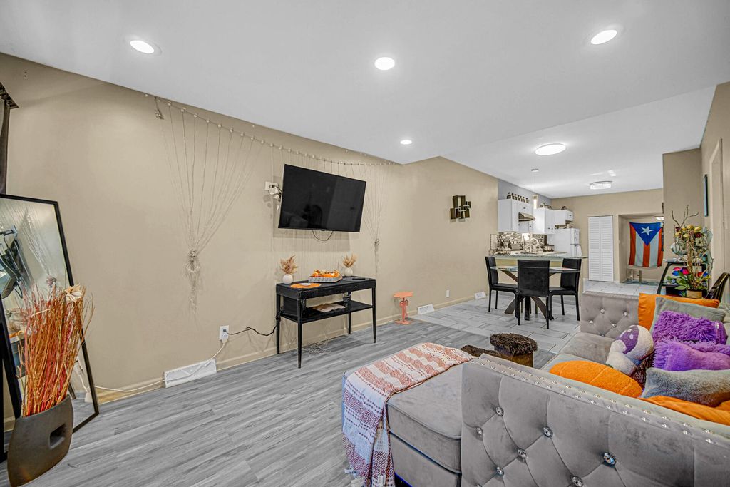 Photo of 4216 Tod Avenue, East Chicago, IN 46312 (MLS # 837994)