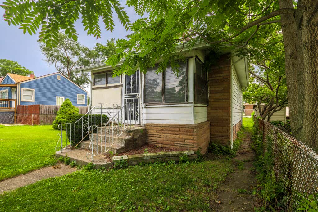 Photo of 4747 Drummond Street, East Chicago, IN 46312 (MLS # 843106)