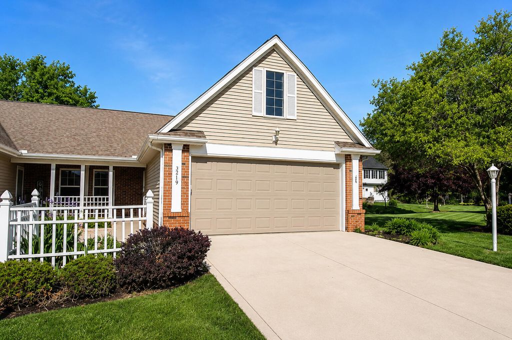 Photo of 3219 Milestone Creek Court, Valparaiso, IN 46385 (MLS # 839472)