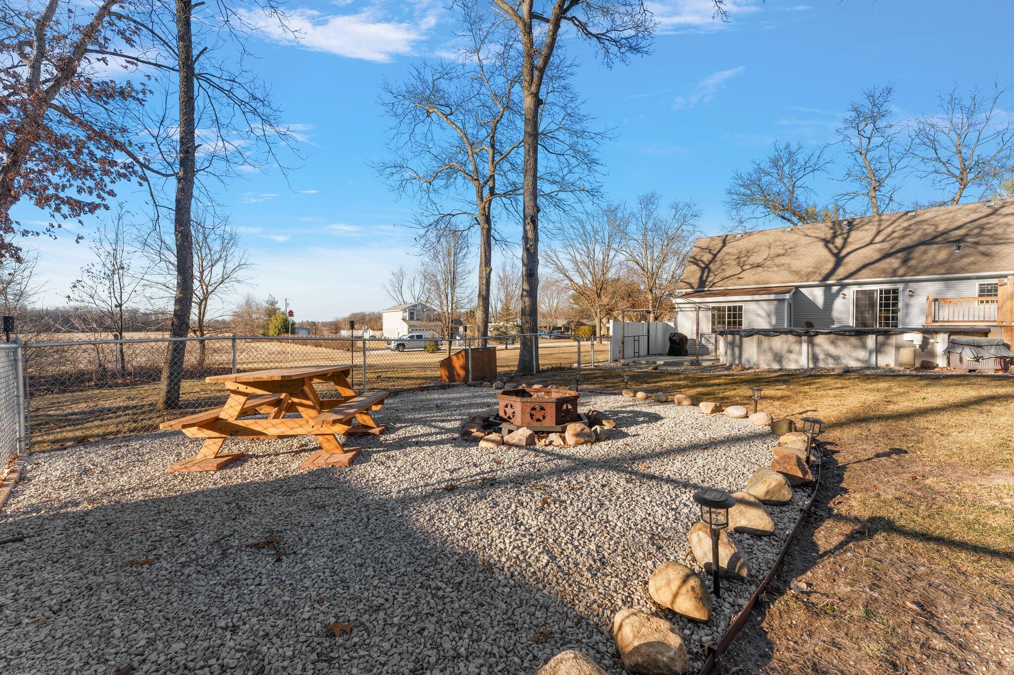 Demotte, Indiana 46310, United States, 3 Bedrooms Bedrooms, ,4 BathroomsBathrooms,Residential,Active,81885