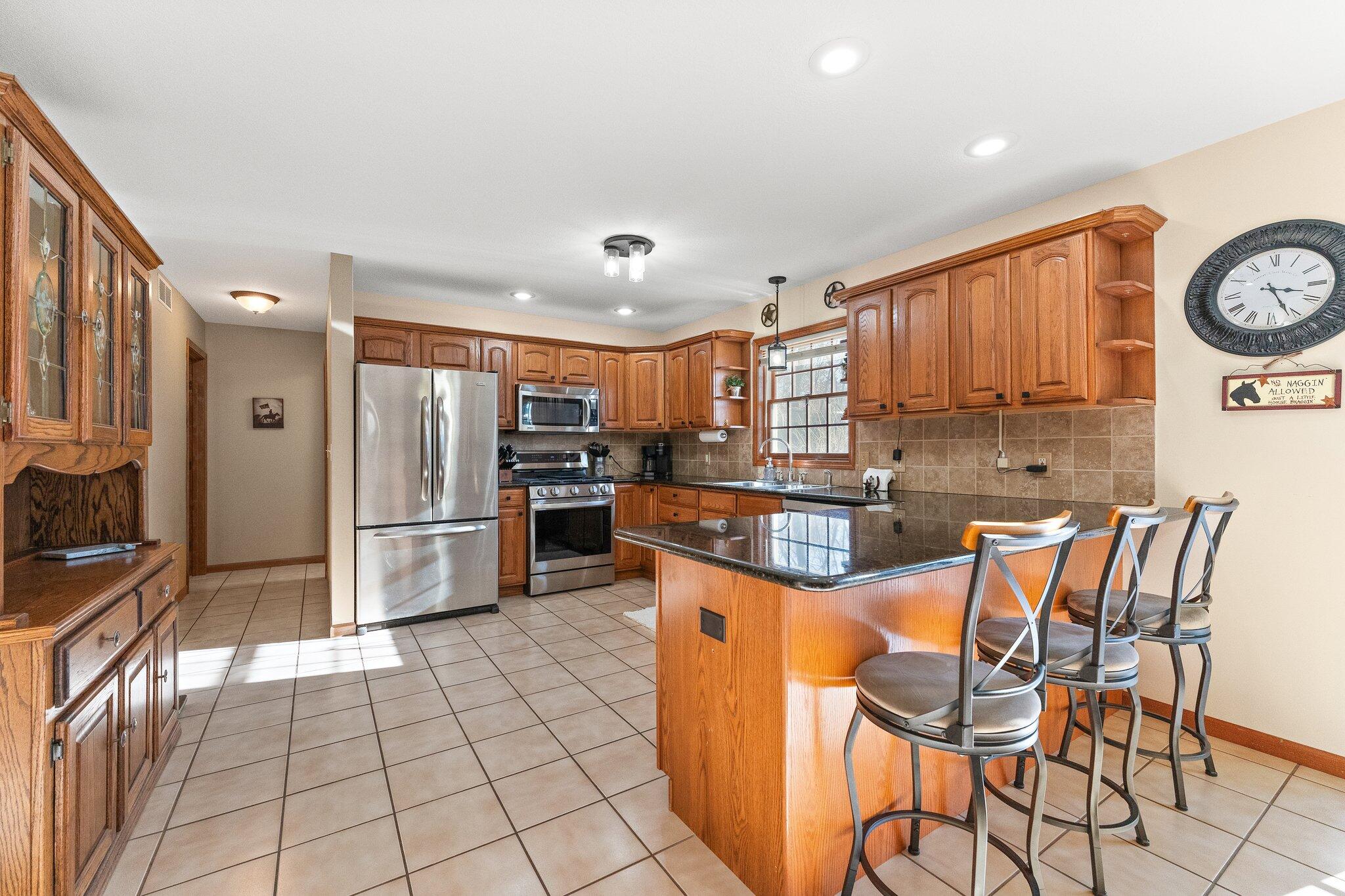 Demotte, Indiana 46310, United States, 3 Bedrooms Bedrooms, ,4 BathroomsBathrooms,Residential,Active,81885