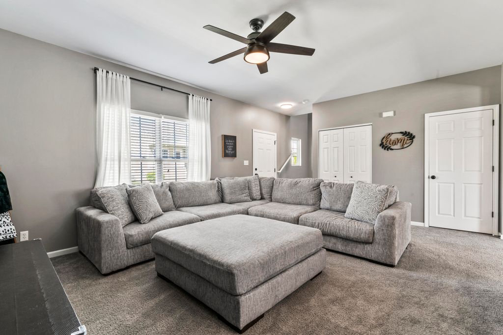 Photo of 12776 Rutledge Place, Crown Point, IN 46307 (MLS # 837837)