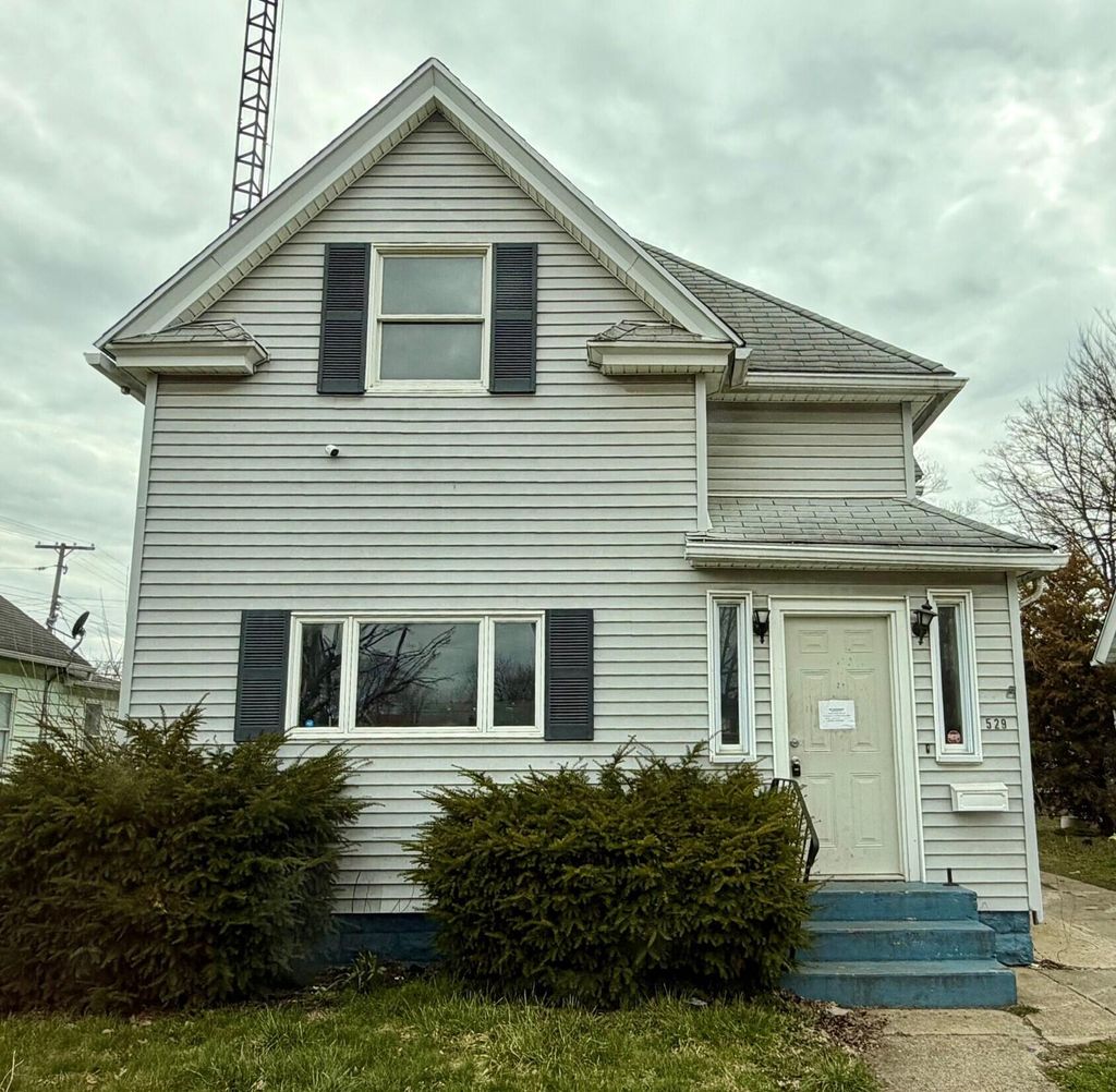 Photo of 529 S Brookfield Street, South Bend, IN 46619 (MLS # 838568)