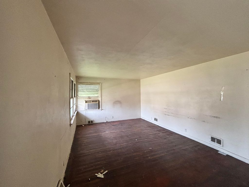 Photo of 973 Williams Street, Gary, IN 46404 (MLS # 836998)