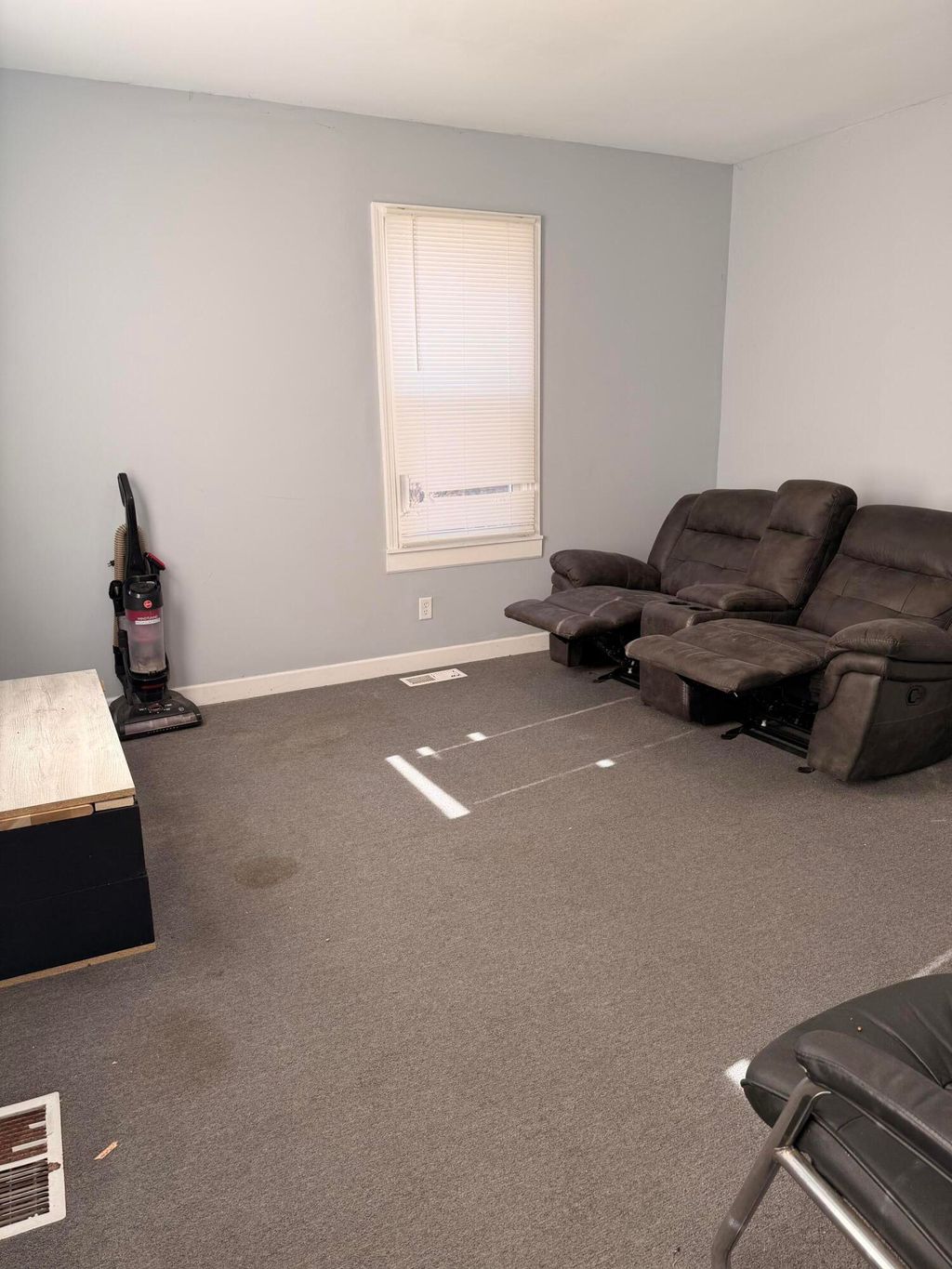 Photo of 319 E Ridge Road, Griffith, IN 46319 (MLS # 832552)