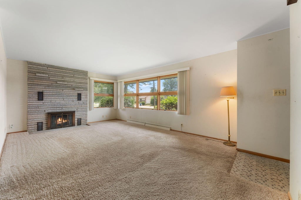 Photo of 701 Pearson Road, Porter, IN 46304 (MLS # 846778)