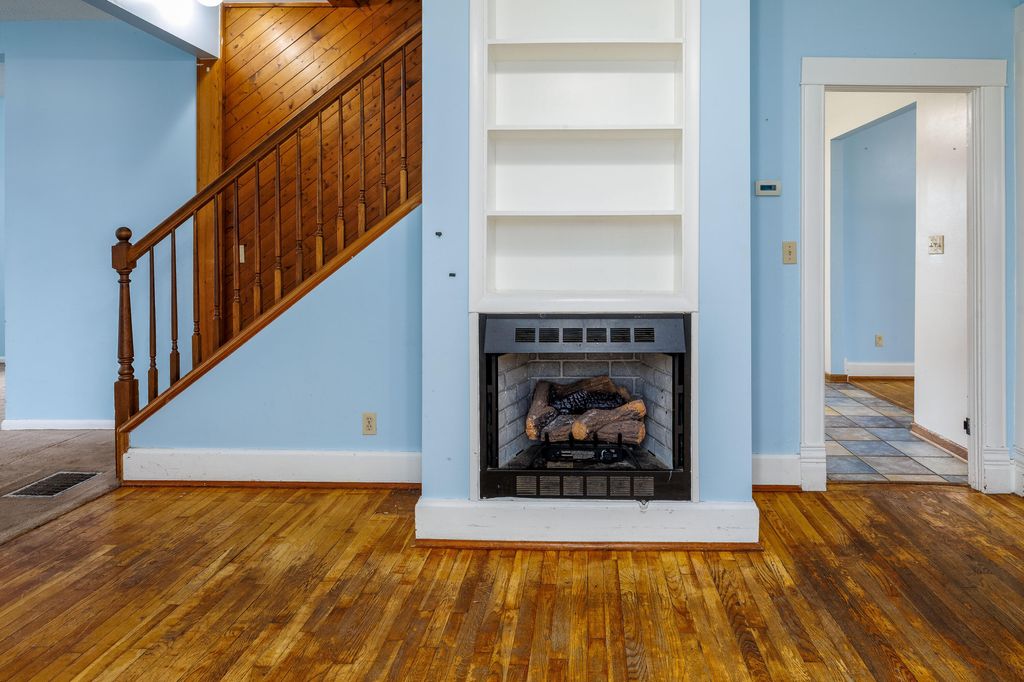 Photo of 321 E Main Street, Brook, IN 47922 (MLS # 836611)