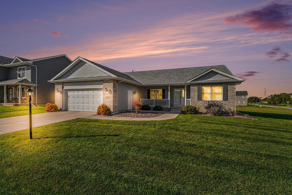 Photo of 285 Apple Grove Lane, Valparaiso, IN 46385 (MLS # 846519)