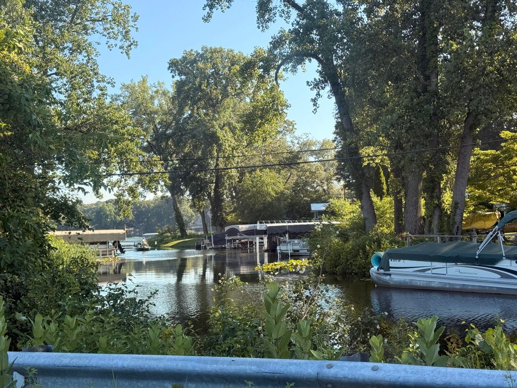 Photo of 292 Grayson Road, La Porte, IN 46350 (MLS # 842051)