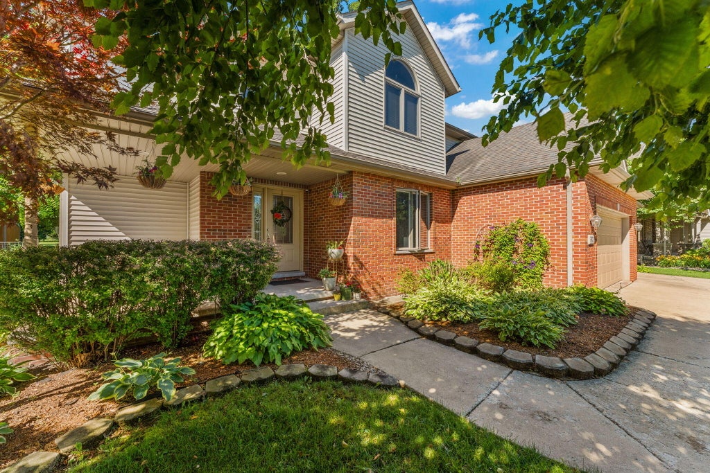 Photo of 5371 72nd Avenue, Schererville, IN 46375 (MLS # 844761)