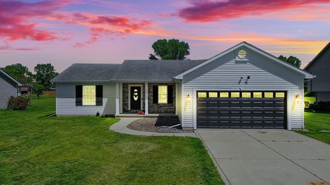 Property photo of 303 Ironwood Street Nw, Demotte, IN 46310