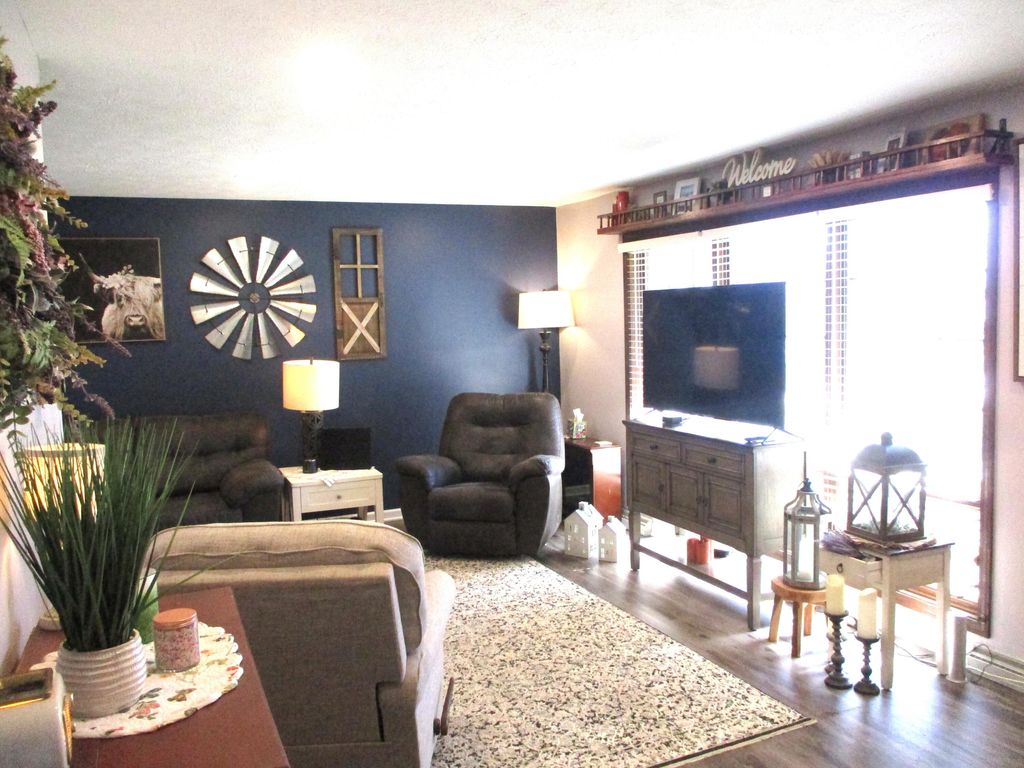 Photo of 12900 Walnut Hill Drive, Lakeville, IN 46536 (MLS # 835178)