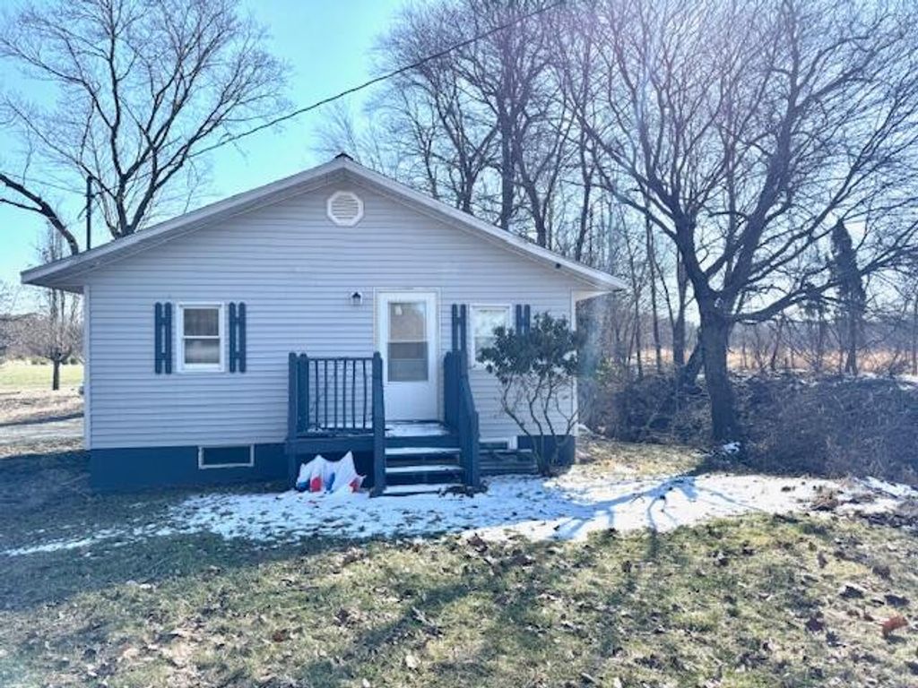 Photo of 9815 E 750 S, Monterey, IN 46960 (MLS # 834602)