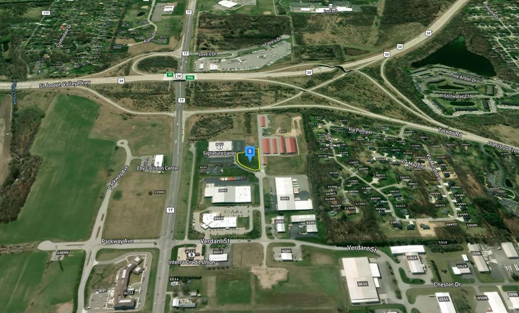 Photo of 1170 Fremont Court, Elkhart, IN 46516 (MLS # 836647)